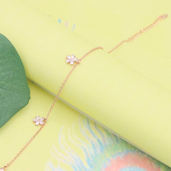 "Delicate Rose Gold Bracelet with Floral CZ Charms, XPBL1130 - Picture 5 of 12